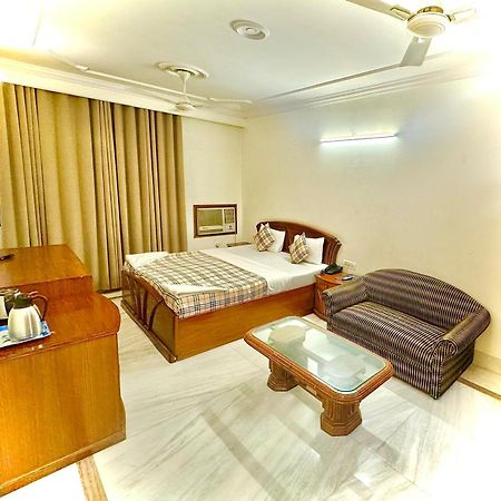 Hotel Pablas International, New Delhi, Near Metro Ngoại thất bức ảnh