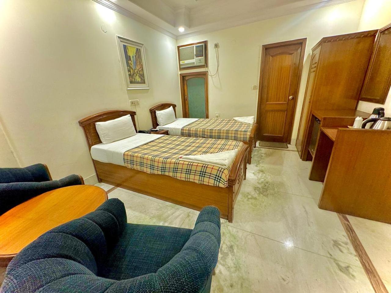 Hotel Pablas International, New Delhi, Near Metro Ngoại thất bức ảnh