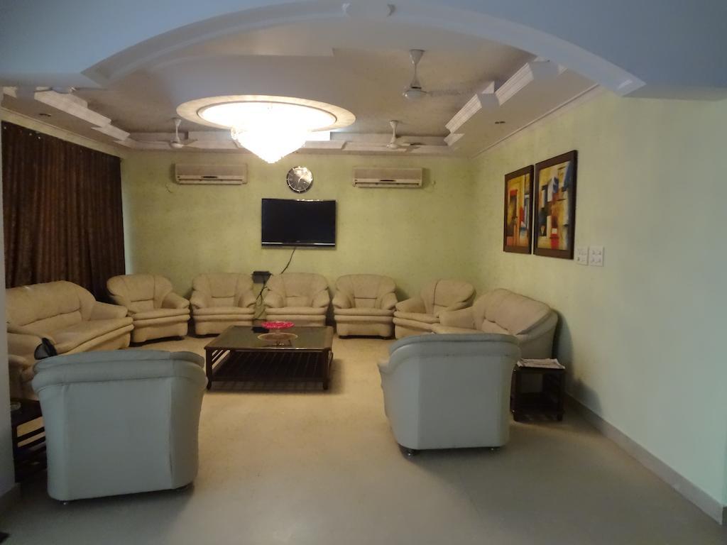 Hotel Pablas International, New Delhi, Near Metro Ngoại thất bức ảnh