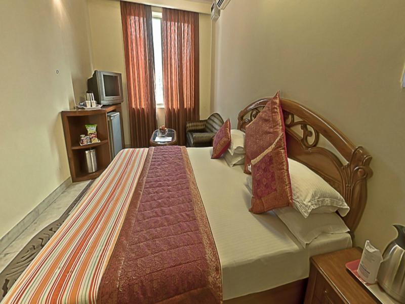 Hotel Pablas International, New Delhi, Near Metro Ngoại thất bức ảnh