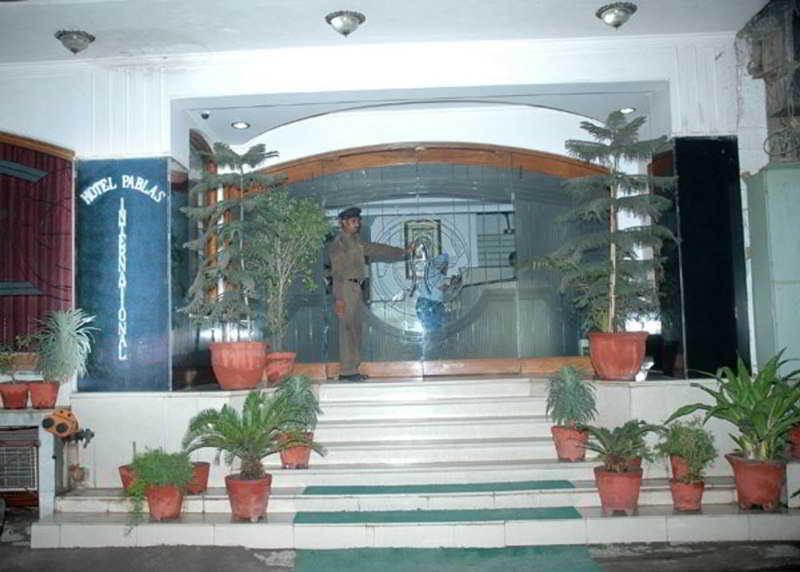 Hotel Pablas International, New Delhi, Near Metro Ngoại thất bức ảnh