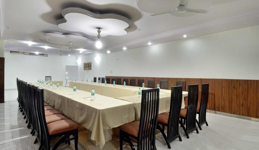 Hotel Pablas International, New Delhi, Near Metro Ngoại thất bức ảnh