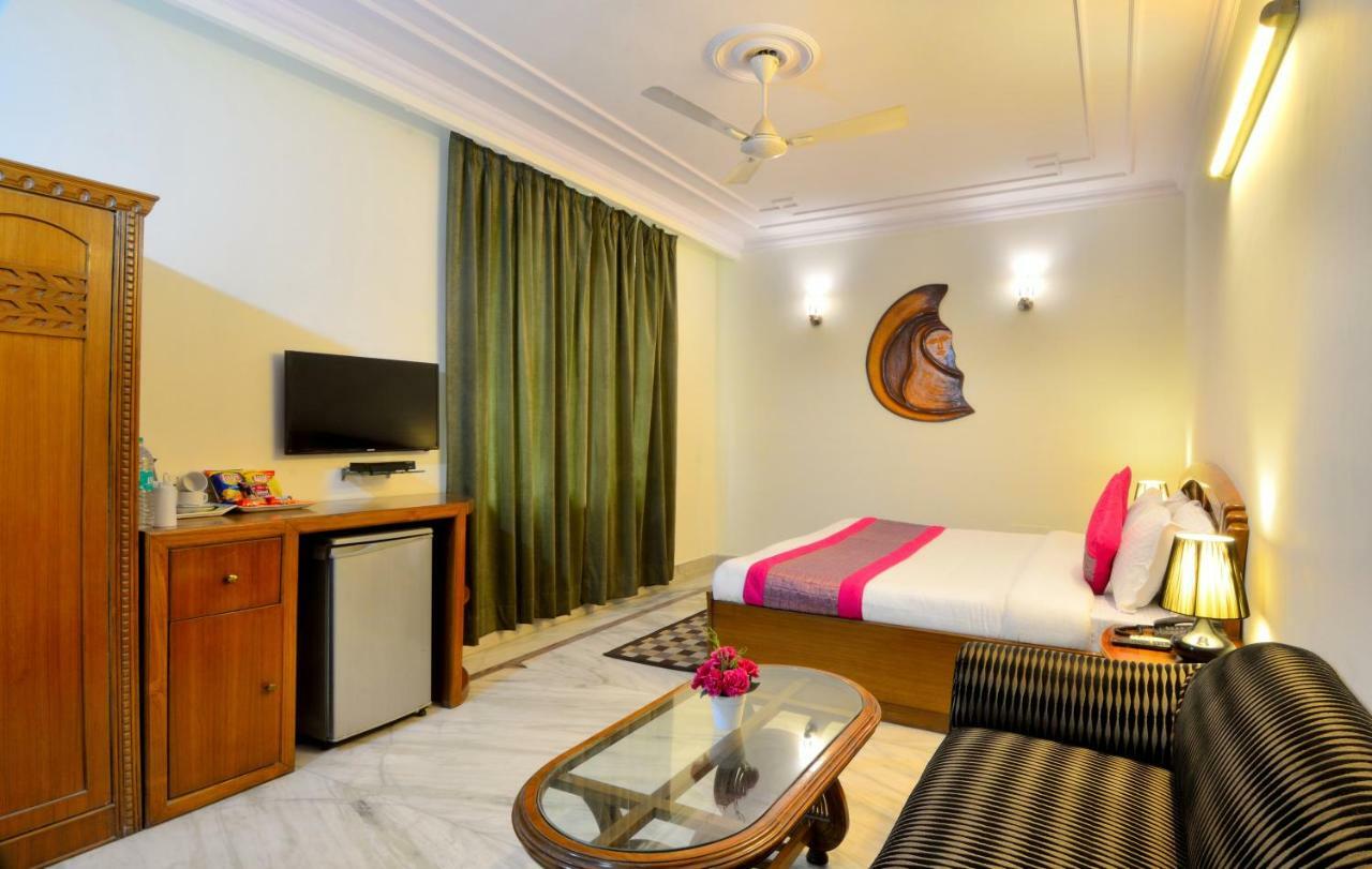 Hotel Pablas International, New Delhi, Near Metro Ngoại thất bức ảnh